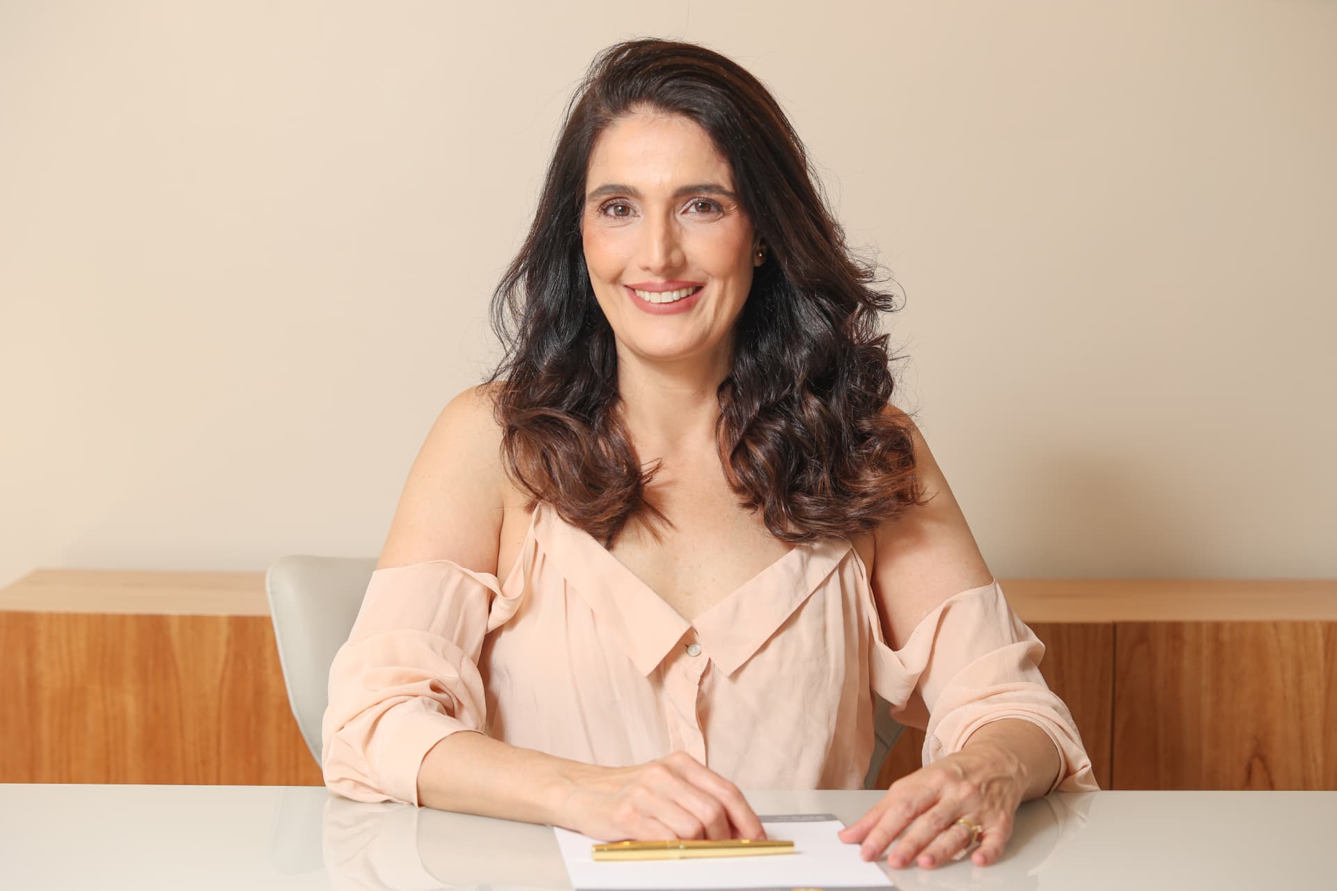 Consulta de procedimentos estéticos com a Dra. Vanessa Rajo